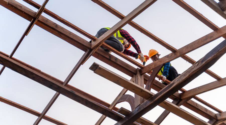 Professional residential roofers in Prairie City, OR